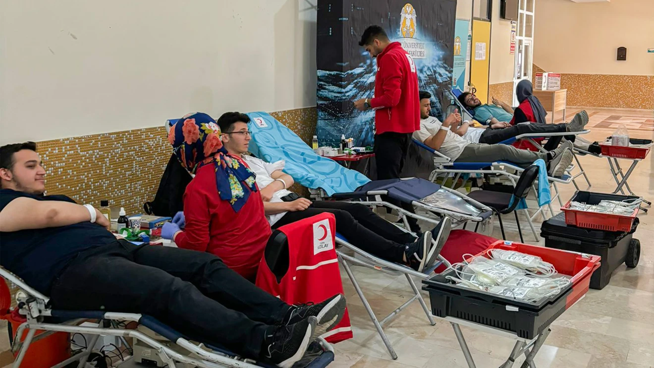 Selçuk Üniversitesinde Kan Bağışı Kampanyası düzenlendi